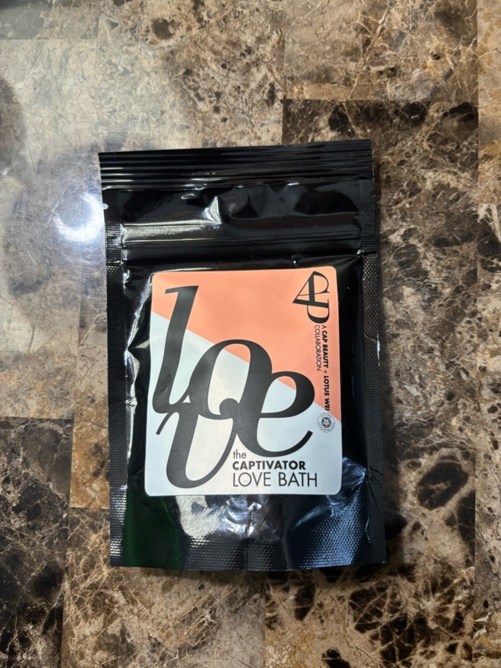 Cap Beauty + Lotus Wei Love, The Captivator Bath Salt 3.5oz Love Bath Body New